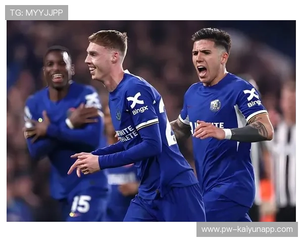 切尔西比赛中前场进攻效率提升，连续射门得分的秘密