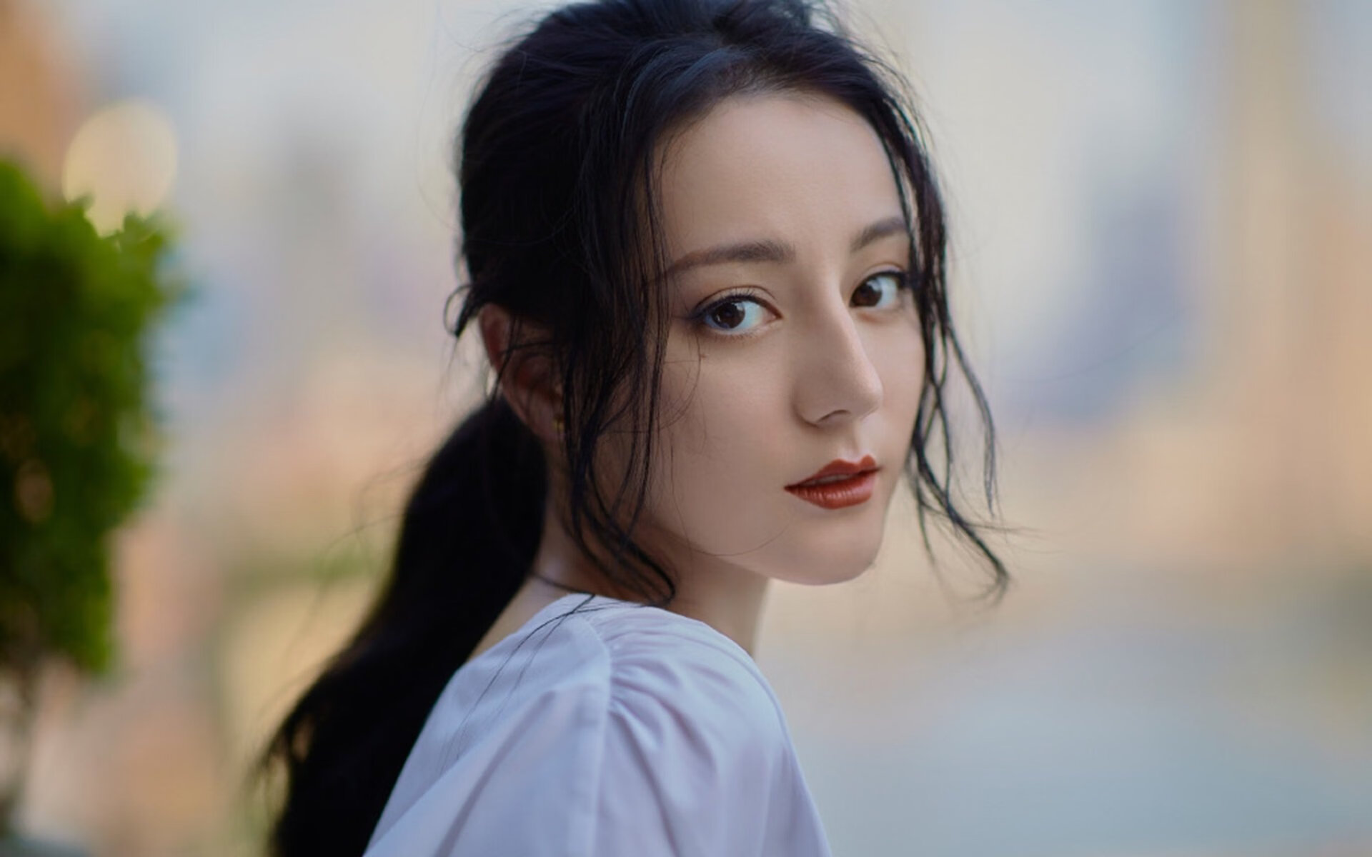 仰泳冲刺比利时女将稳中有升，仰泳国际比赛视频